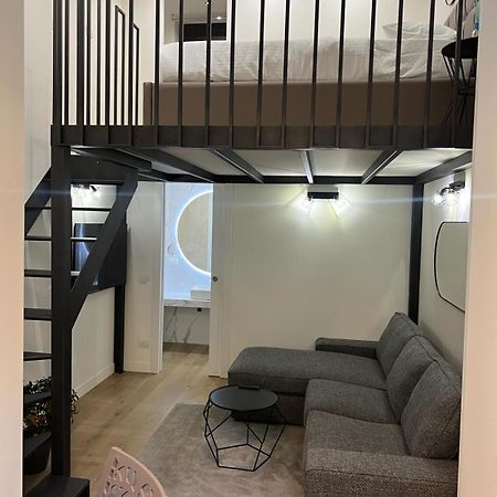 Cortivo House Suite Perugino 8 Mailand Exterior foto